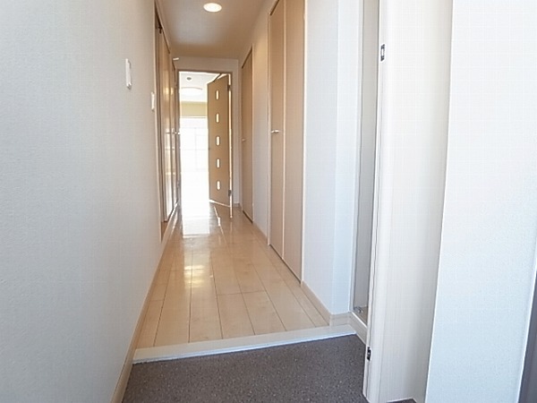 シャルマンⅡ 玄関