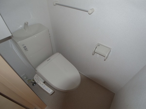 ブリリアントガーデンアゼリアＣ その他1