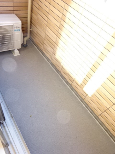 シャルマンＢ（松ヶ崎） ベランダ