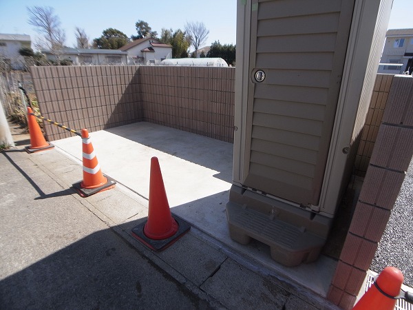 ブリリアントガーデンアゼリアＡ その他外観1