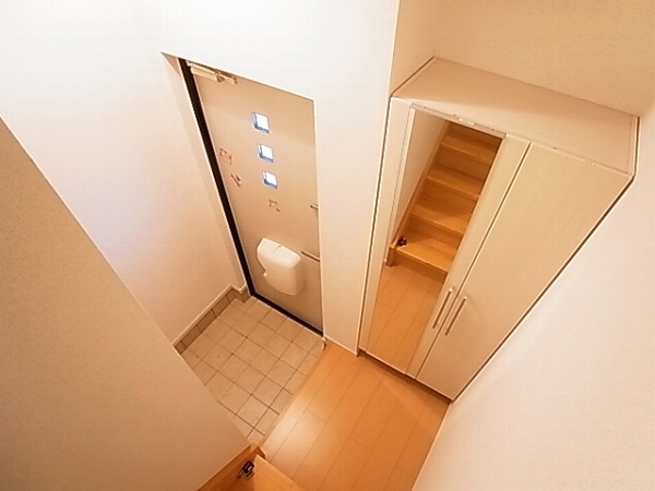 ブリリアントガーデンアゼリアＡ その他10