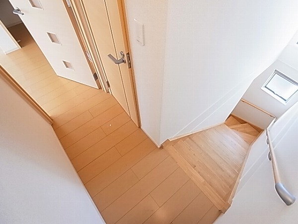 ブリリアントガーデンアゼリアＡ その他13