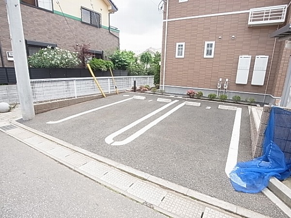 クララ その他外観1