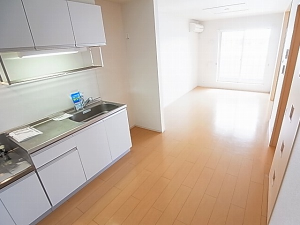 カトル・セゾンA リビング