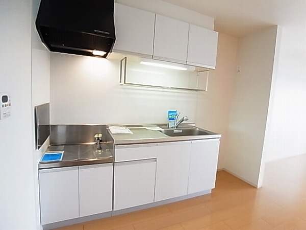 カトル・セゾンA キッチン