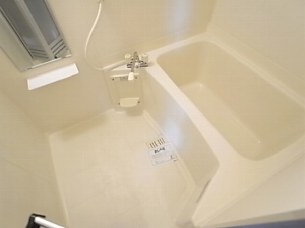 ソレアードヒルズB 風呂画像