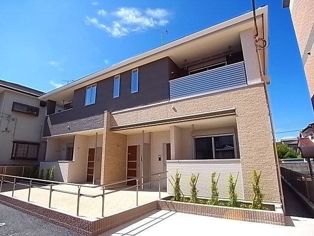 ネーヴェ・レジデンス 102号室 外観