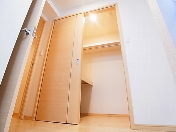 パープルコート・アゼリア その他3