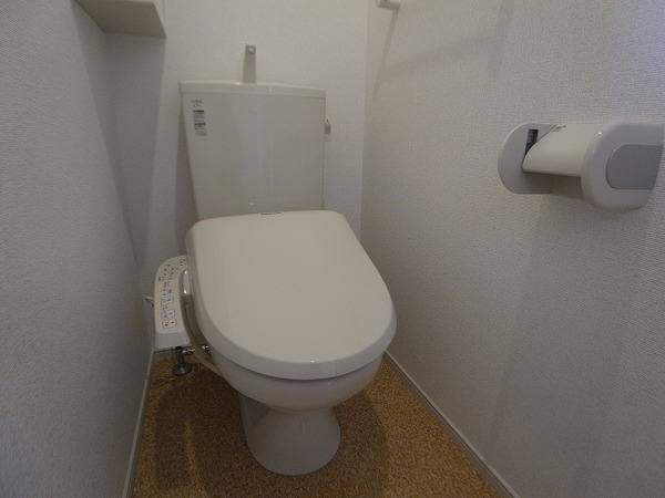 ブリリアントガーデンアゼリアＡ その他1