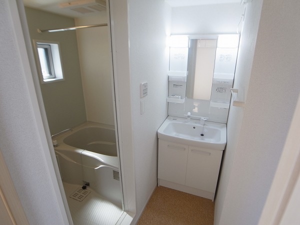 ブリリアントガーデンアゼリアＡ その他2