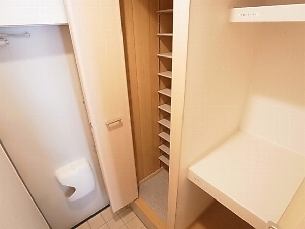 コリーナ　アーリエスⅡ その他10