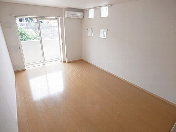 コリーナ　アーリエスⅡ ベッドルーム