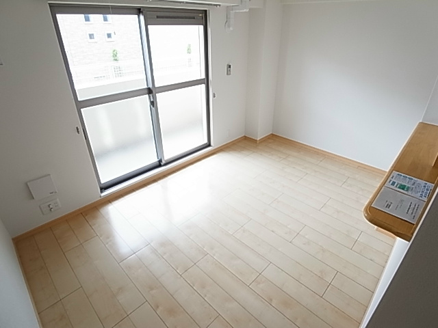 ゾーネンブルーメ・ノイン リビング