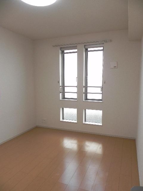 プラムヒルズⅠ ベッドルーム