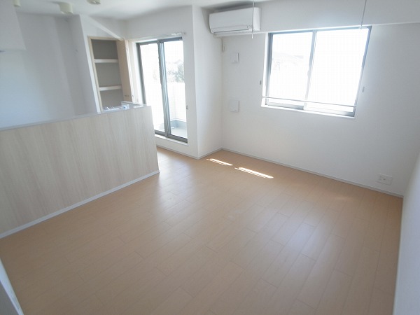 ブリリアントガーデンアゼリアＣ その他8