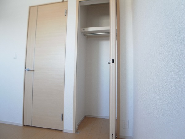 ブリリアントガーデンアゼリアＣ その他10