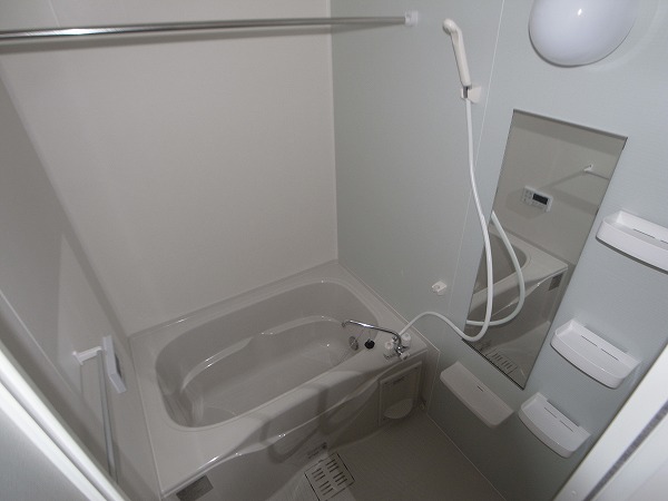 ブリリアントガーデンアゼリアＣ 風呂画像