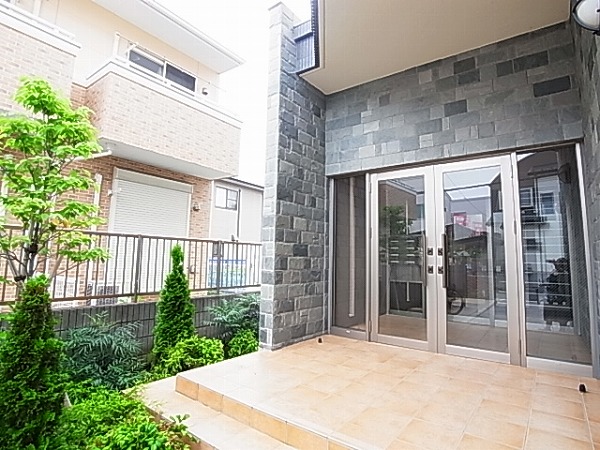 クレメントガーデン その他外観1