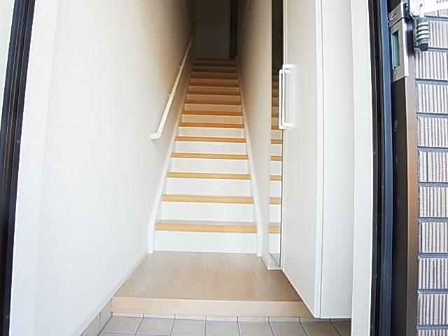 メゾン・ネオＭ　Ⅰ 玄関