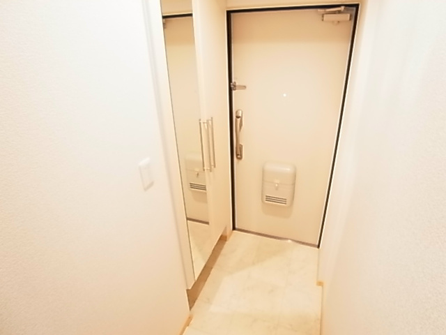 ゾーネンブルーメ・ノイン 玄関