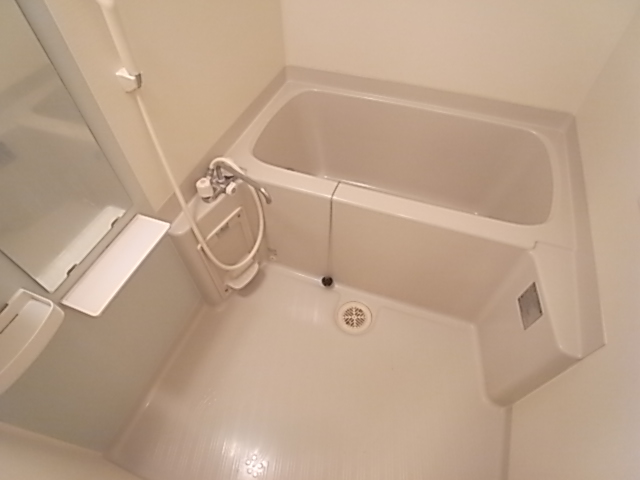 ヒルサイドコートＢ 風呂画像