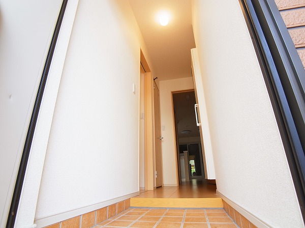 パレスハイム 玄関