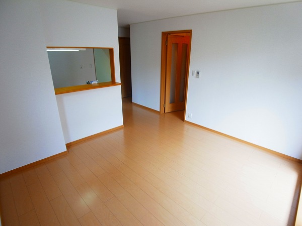 ブロードシティ　Ｄ棟 リビング