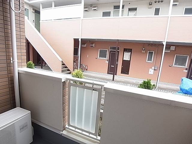 コンフォルト ベランダ