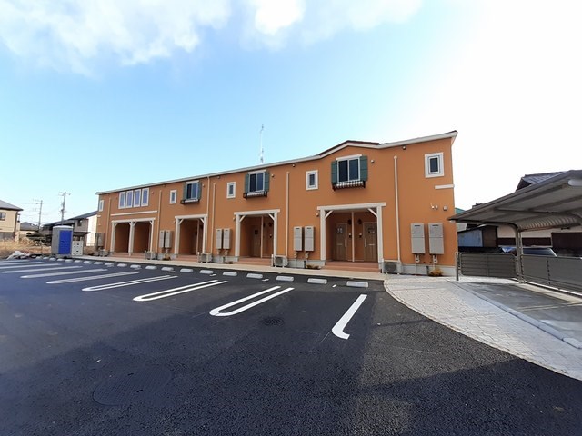 カーム 102号室 外観