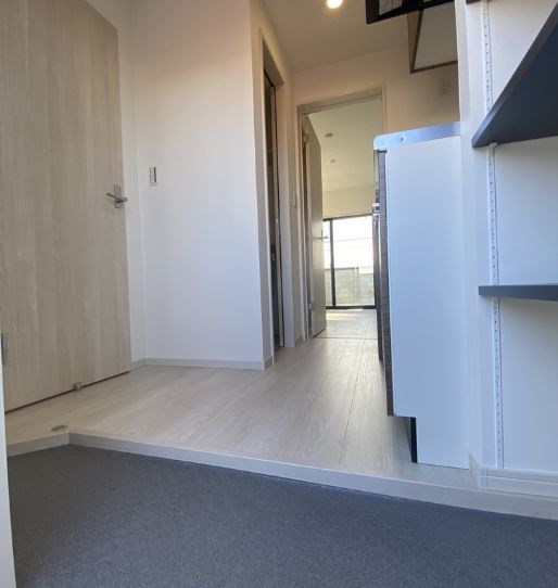 MELDIA新松戸 玄関