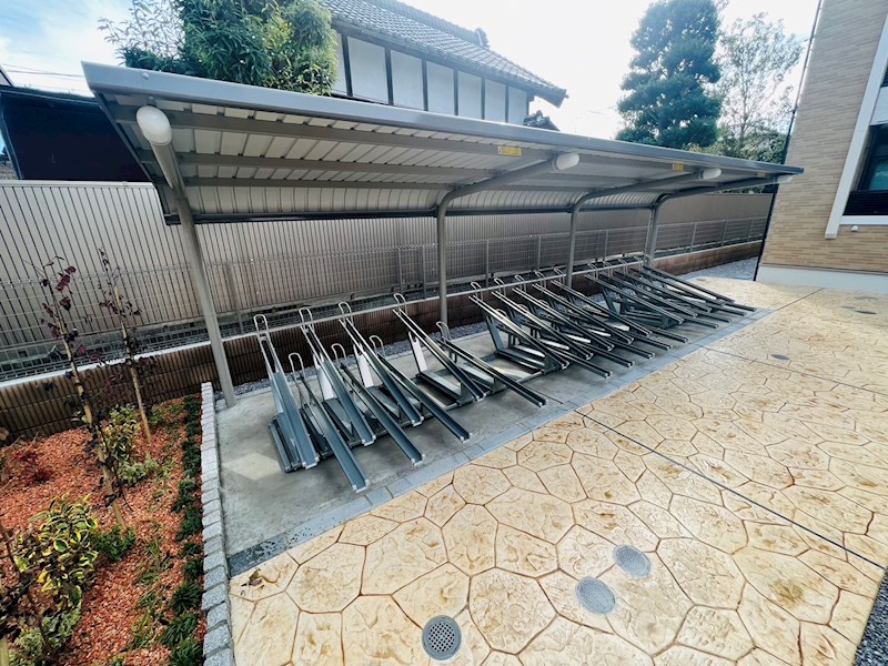 EAST　Ⅳ その他外観2