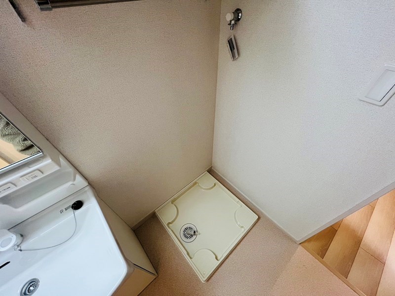 EAST　Ⅳ その他13