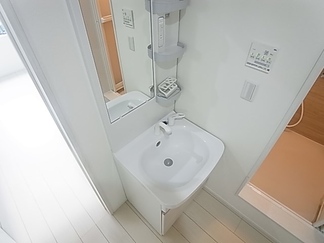 キャメル足立入谷  その他2