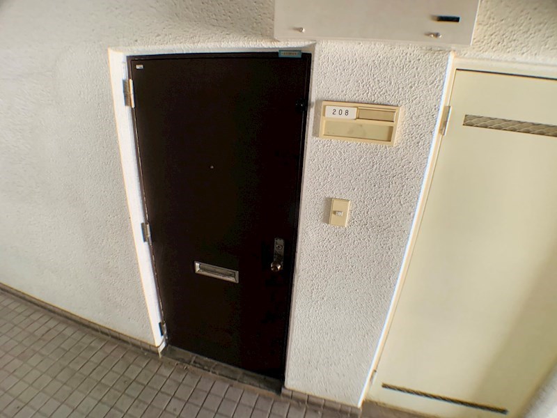 コーポアトミ第2 玄関