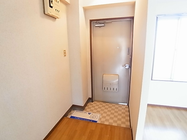 吉田マンション 玄関