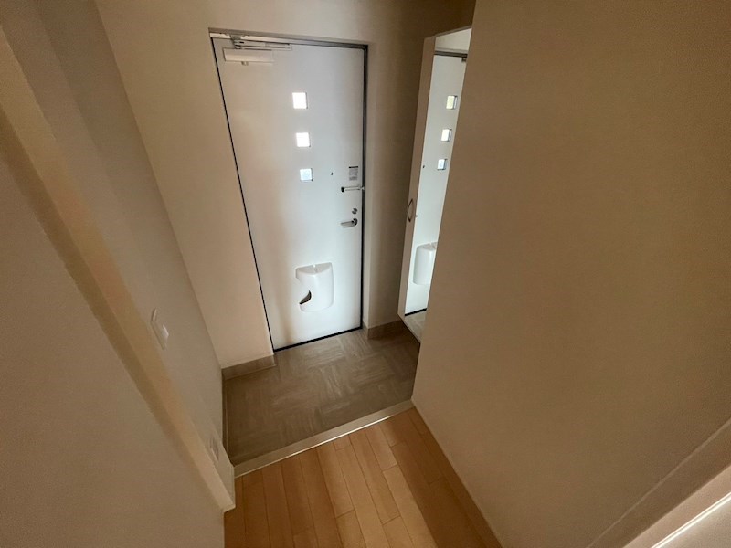 ブルー　スカイ 玄関