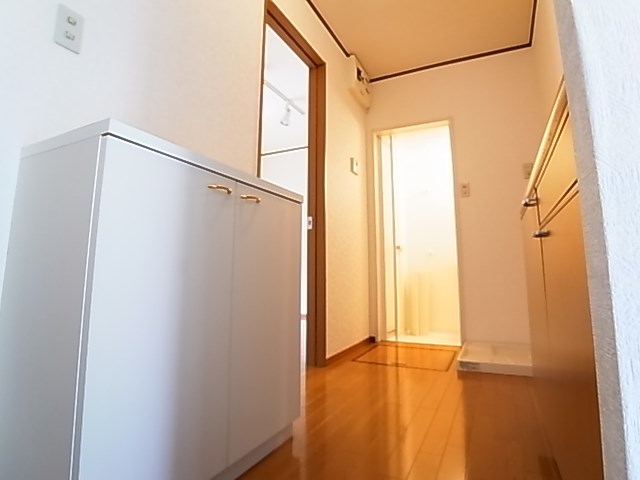 ベルダ・ビレッジオ２ 玄関