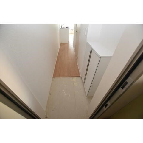 シャルム北千住 玄関