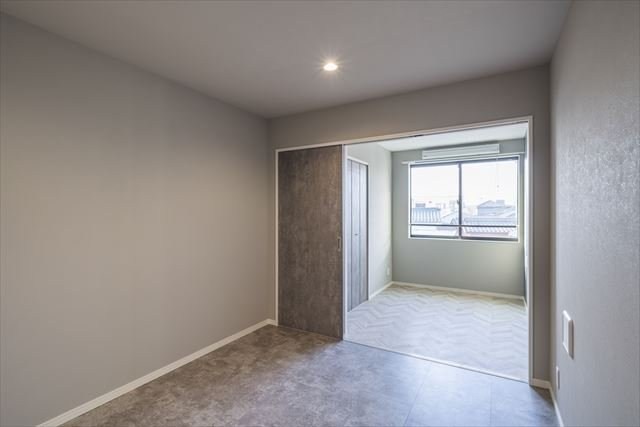 k1 apartments ベッドルーム