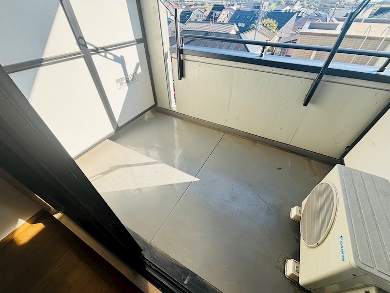 ロイヤルクレセント  ベランダ