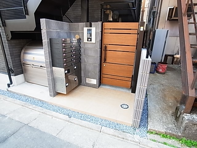 ラ　ヴェリタ その他外観1