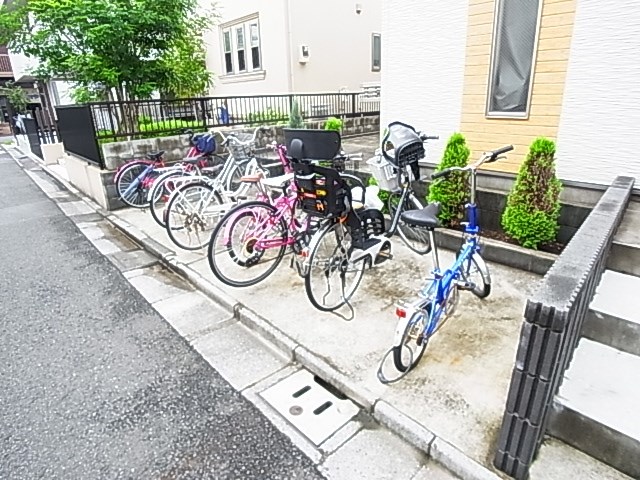 アソシア　レジデンス その他外観2