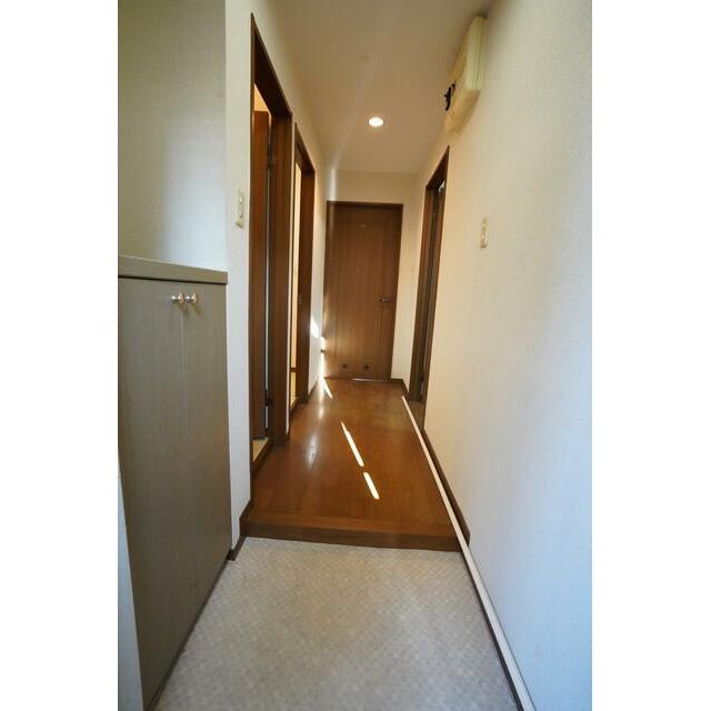 リヴェール・エム 玄関