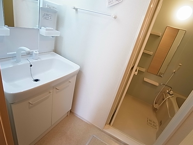 リズ　コリーヌ その他2