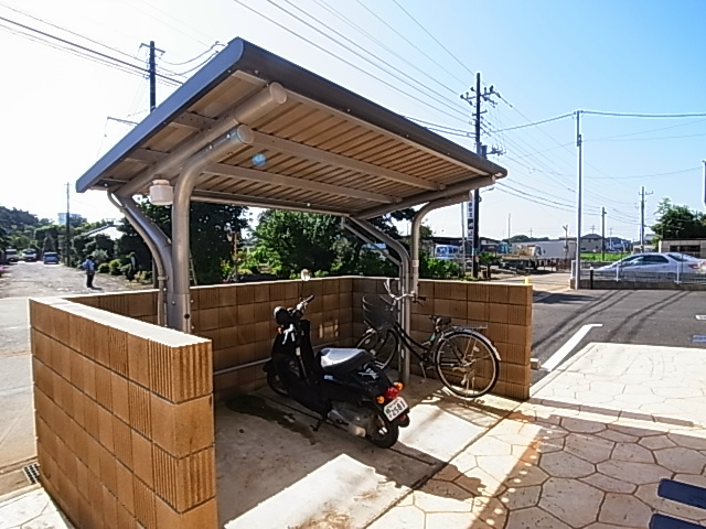 リズ　コリーヌ その他外観3