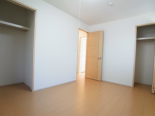 リズ　コリーヌ ベッドルーム