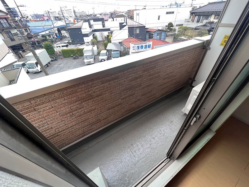 Ｊ・Ｋハイツ加賀 ベランダ