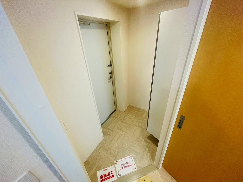 DIMORA北千住 玄関