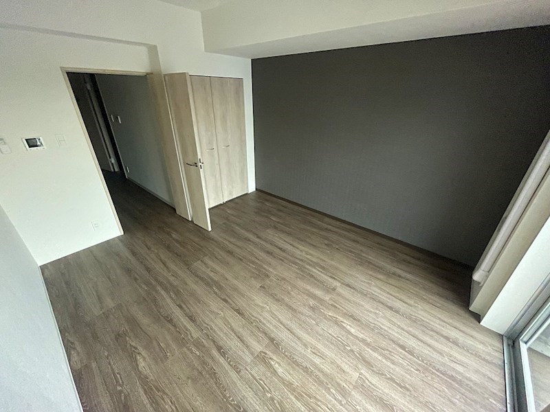 アグレアーブル　エモア リビング