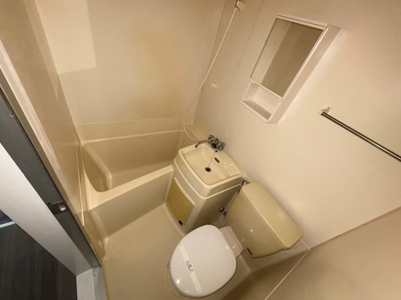 ウィスタリア 風呂画像